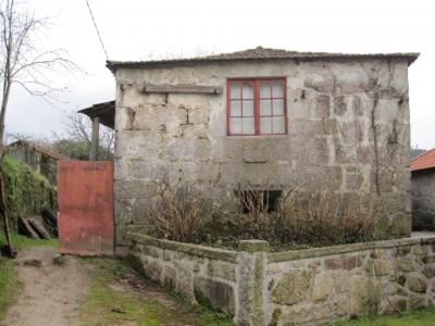 Capela e Casas de Rial